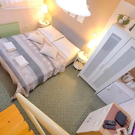 Park Bed & Breakfast 3*